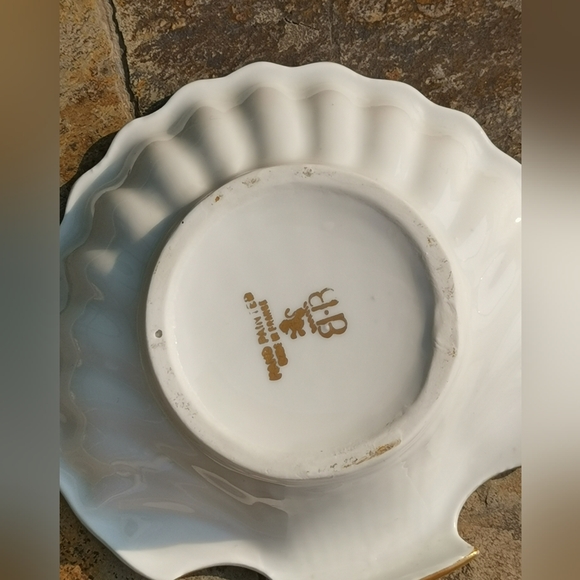 Porcelain De Freance Hand Painted Gold Trim Floral Shell Shape Dish Trinket Dish - Picture 5 of 7